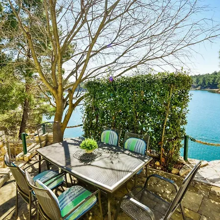 Vakantiehuis Holiday Dinko By Interhome Obrovac